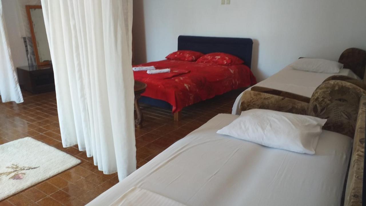 Guest House Naser Улцинь Экстерьер фото