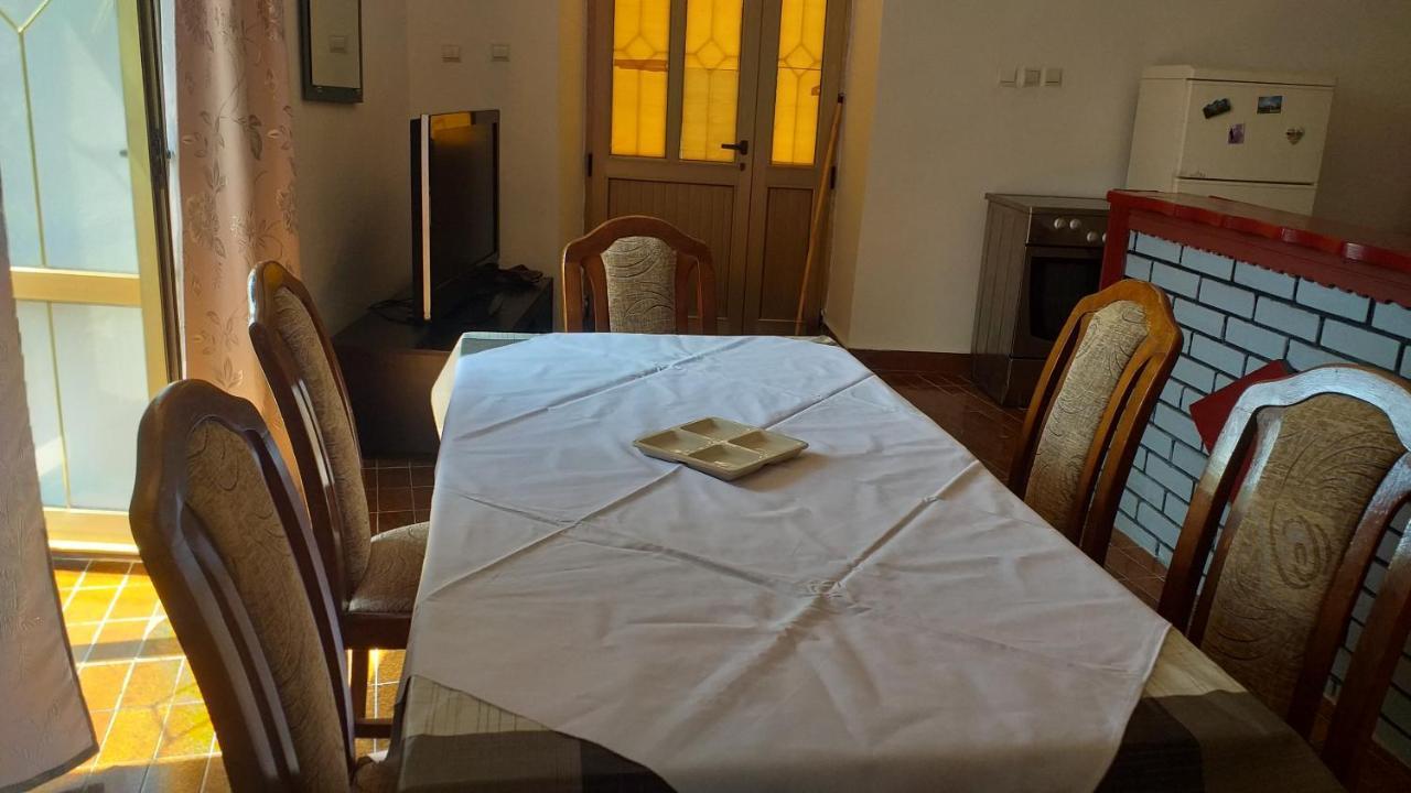 Guest House Naser Улцинь Экстерьер фото