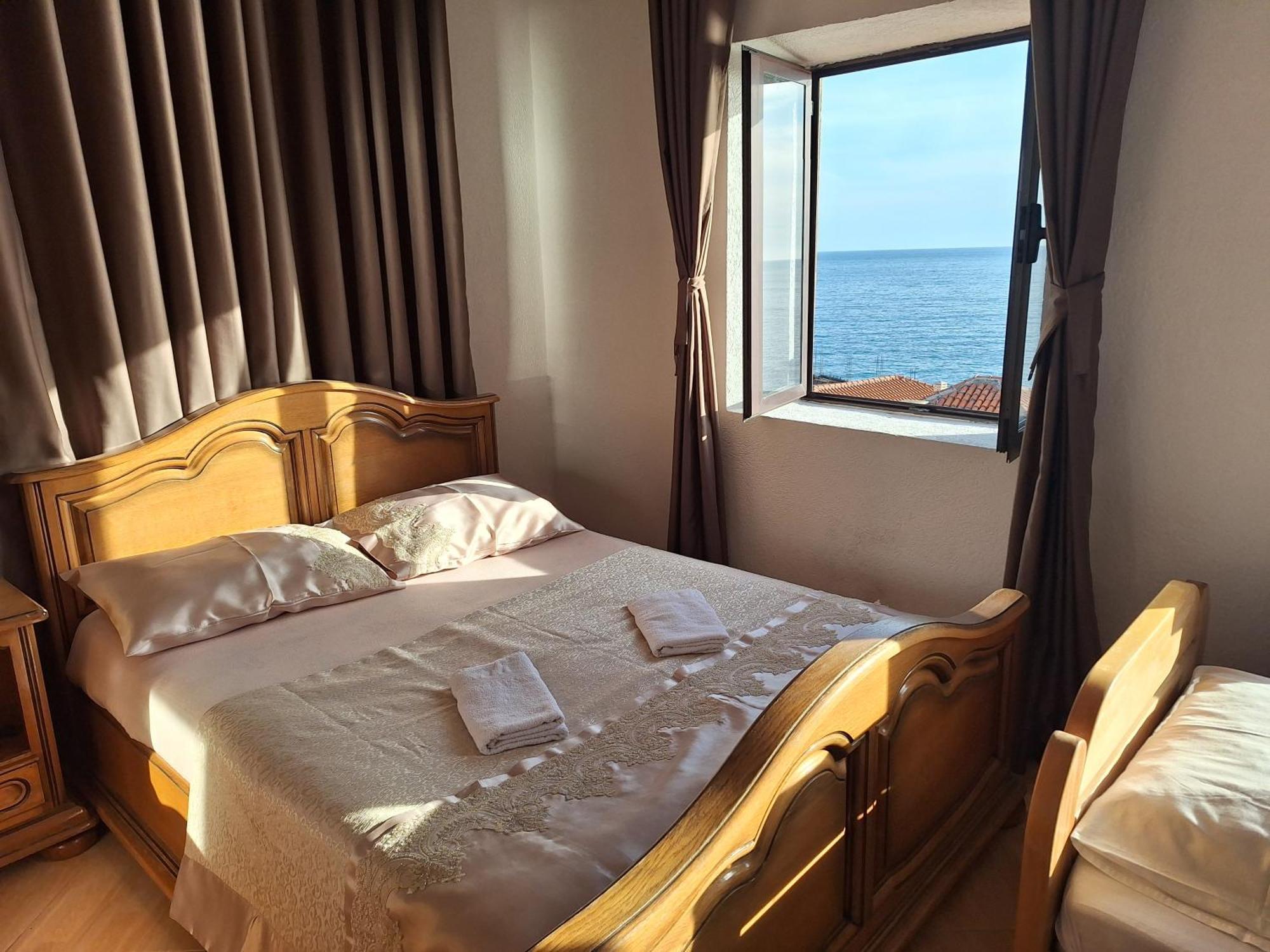 Guest House Naser Улцинь Экстерьер фото