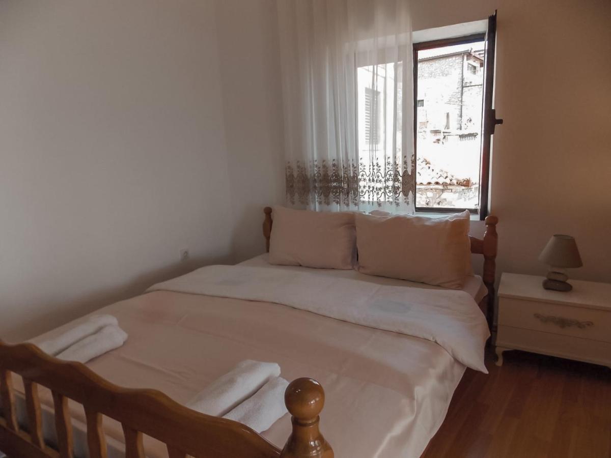 Guest House Naser Улцинь Экстерьер фото