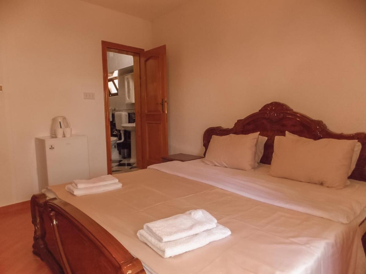 Guest House Naser Улцинь Экстерьер фото
